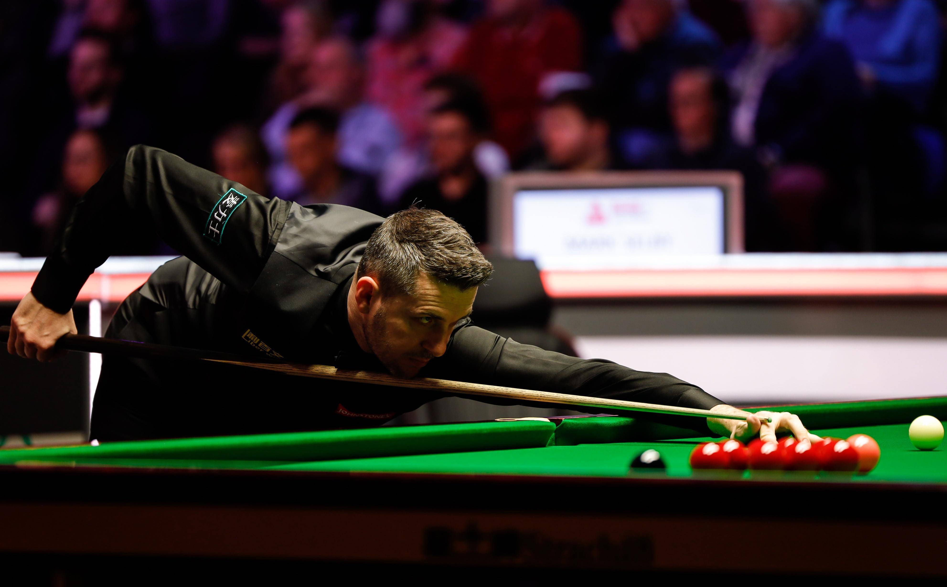 他将批评化 他将批评化