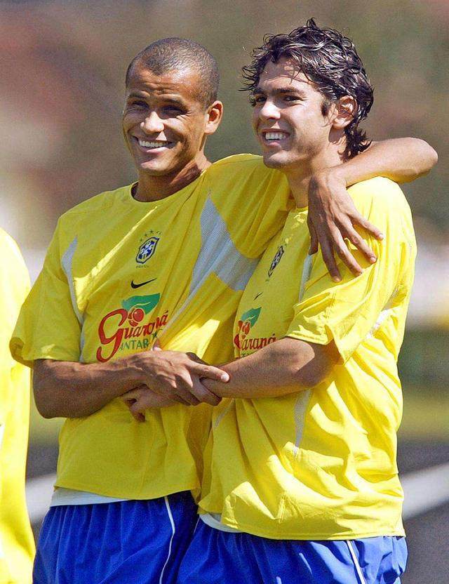 8个篮板 8个篮板