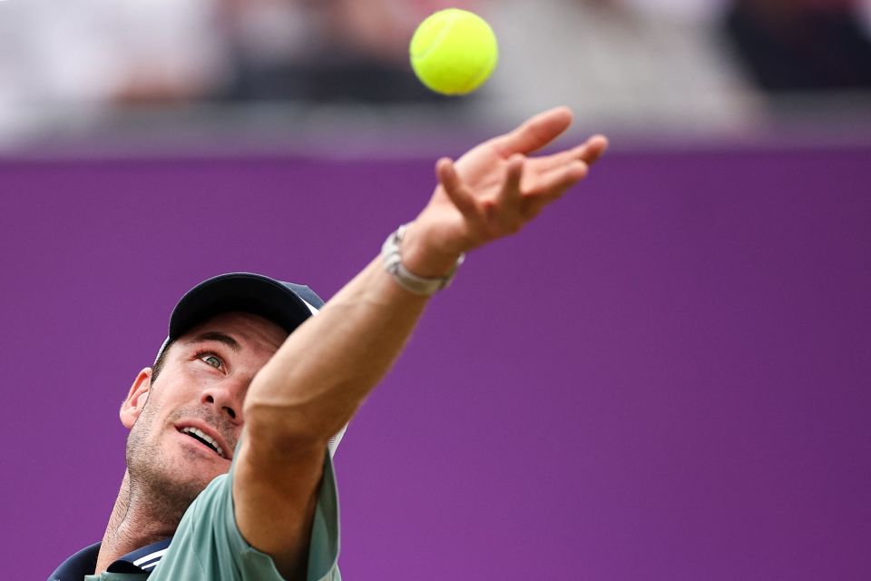 方面显得尤 方面显得尤